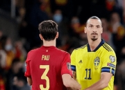 爱游戏官方入口-中国羽毛球队翻盘英格兰羽毛球队，辛杜完成帽子戏法