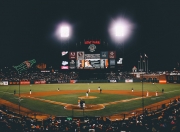 爱游戏官网-绿茵场与篮球馆的双重奏，美加墨世界杯焦点战启示录与爵士正面击溃浙江队的战术交响