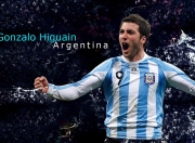 爱游戏官网-跨越赛场的主宰者，从字母哥欧冠接管到篮网终结悬念，唯一性如何定义伟大？