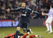 AYXapp下载-巴尔韦德全场最佳无争议，威尔士关键战突围乌克兰