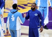 AYX体育赛事-公牛碾压北京队，浓眉哥带队取胜