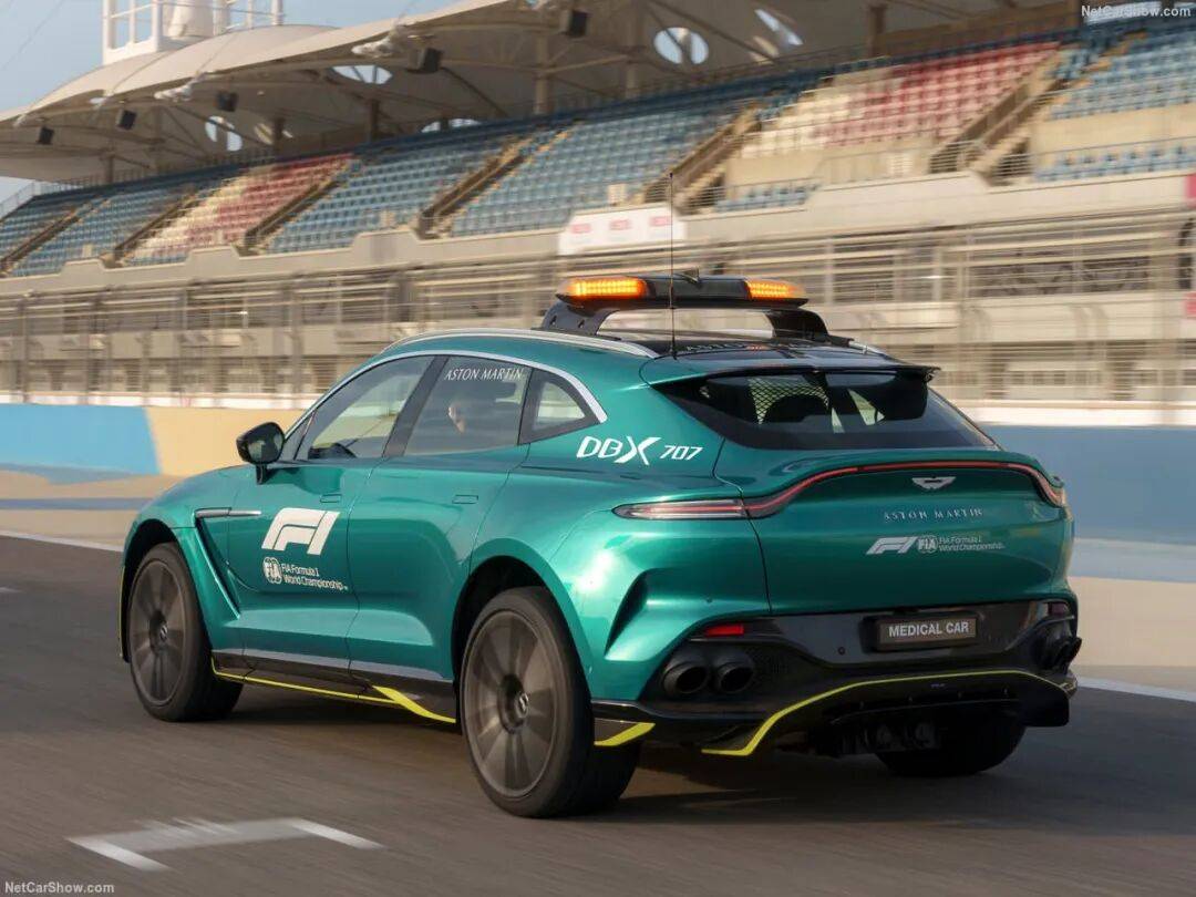 阿斯顿马丁逆转梅赛德斯,塞恩斯带队取胜 阿斯顿马丁逆转梅赛德斯,塞恩斯带队取胜