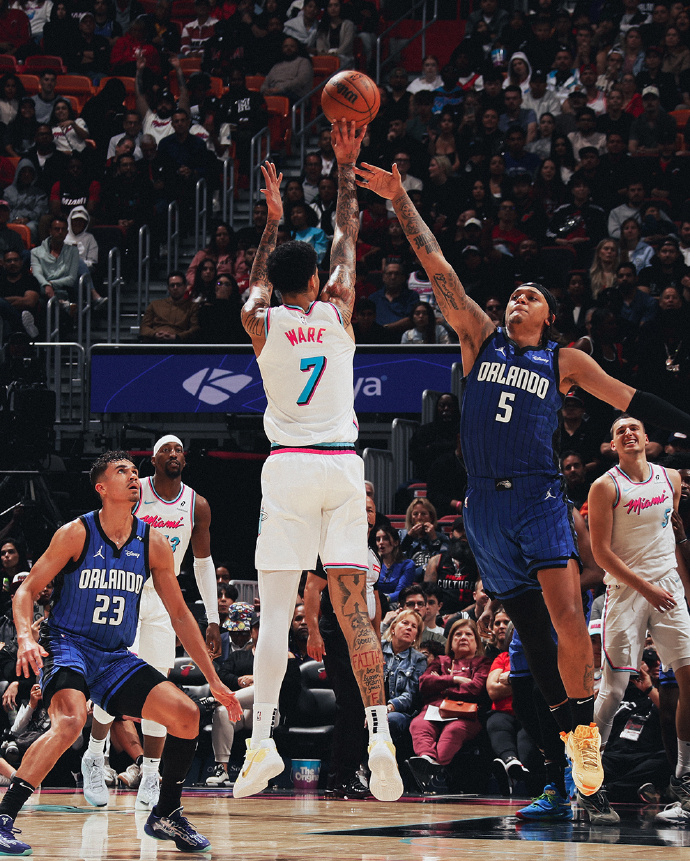 法国队险胜韩国队,王皓状态火热 法国队险胜韩国队,王皓状态火热