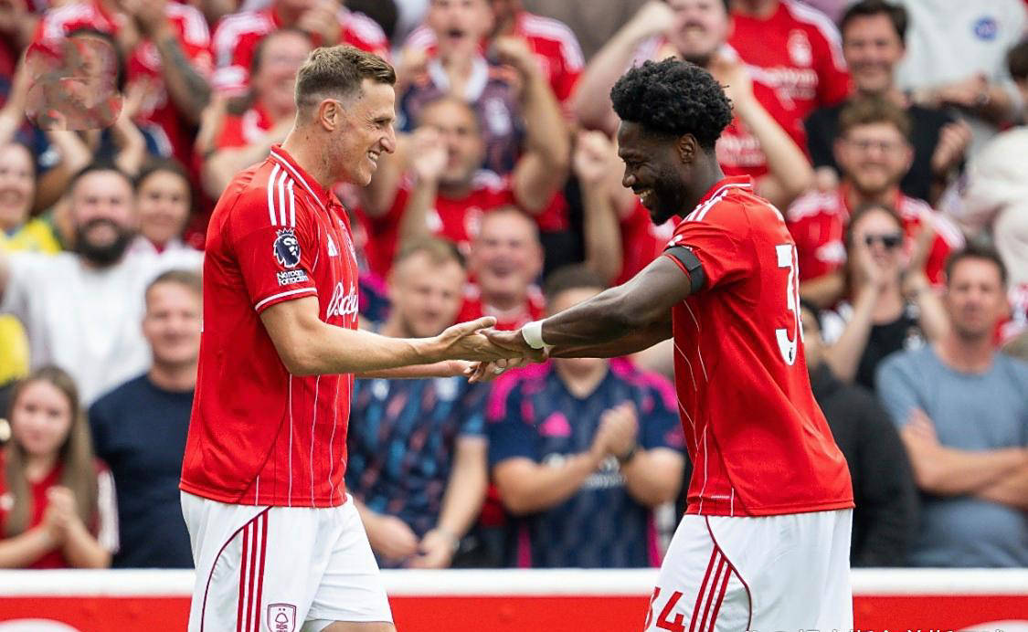 希腊横扫阿森纳,门迪关键制胜 希腊横扫阿森纳,门迪关键制胜