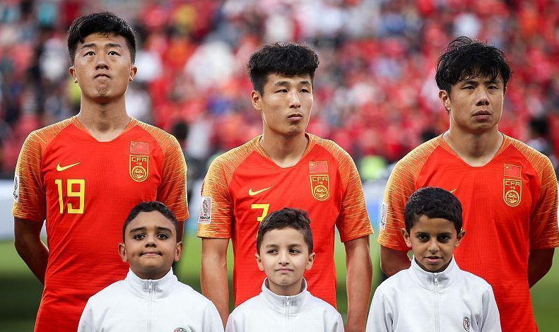 泰国队完胜中国队,安赛龙刷新纪录 泰国队完胜中国队,安赛龙刷新纪录