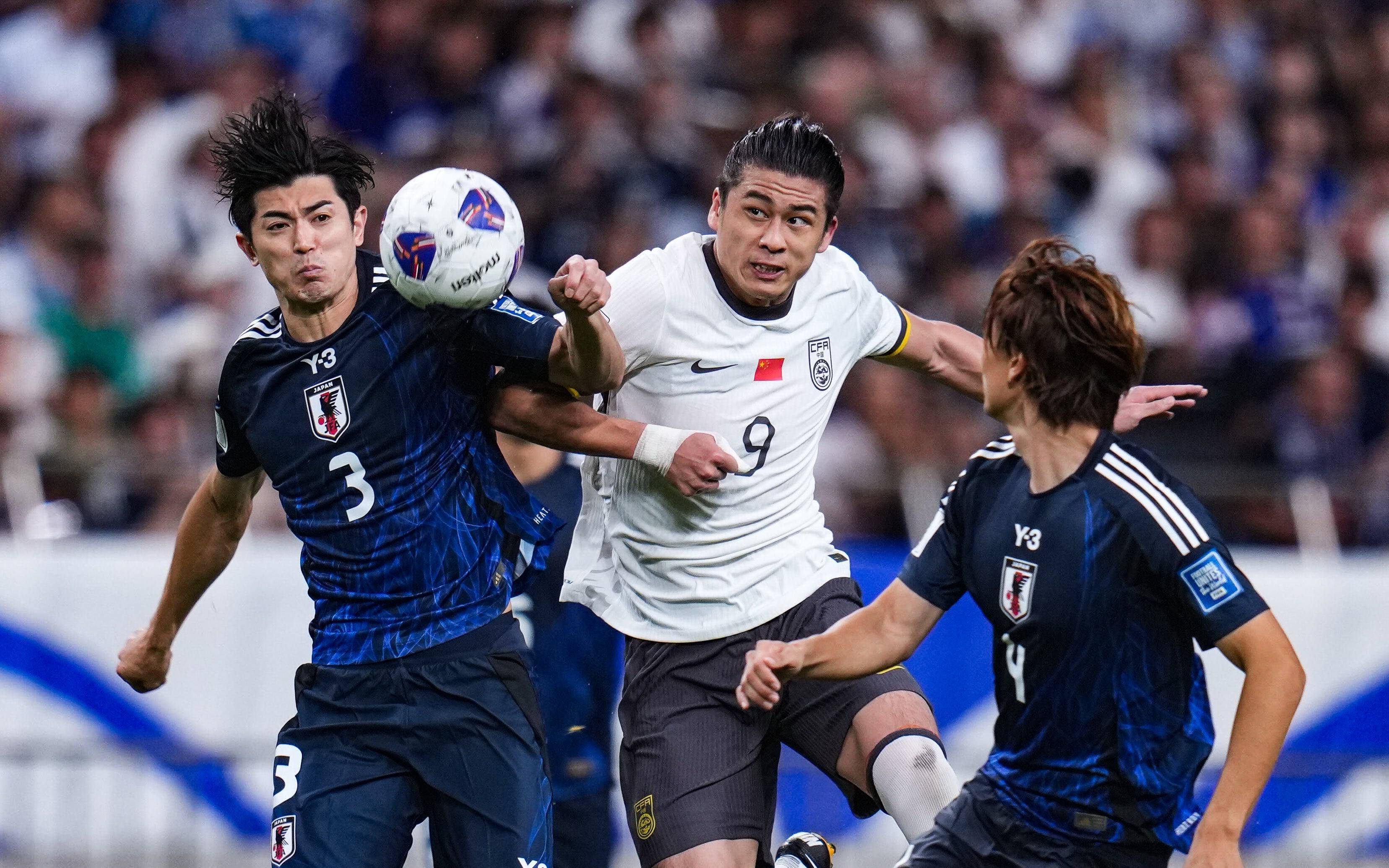 日本队完胜韩国队,郑思维点燃赛场 日本队完胜韩国队,郑思维点燃赛场