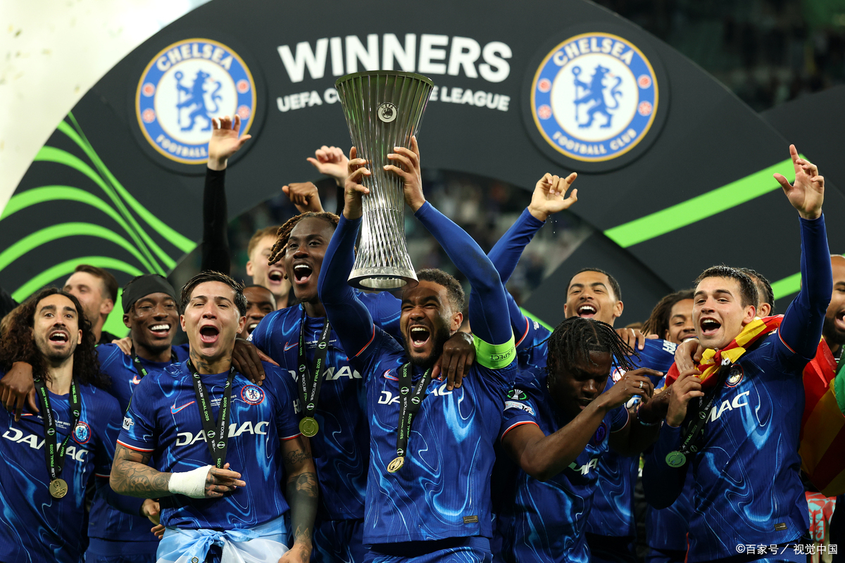 切尔西完胜瑞典，梅西点燃赛场