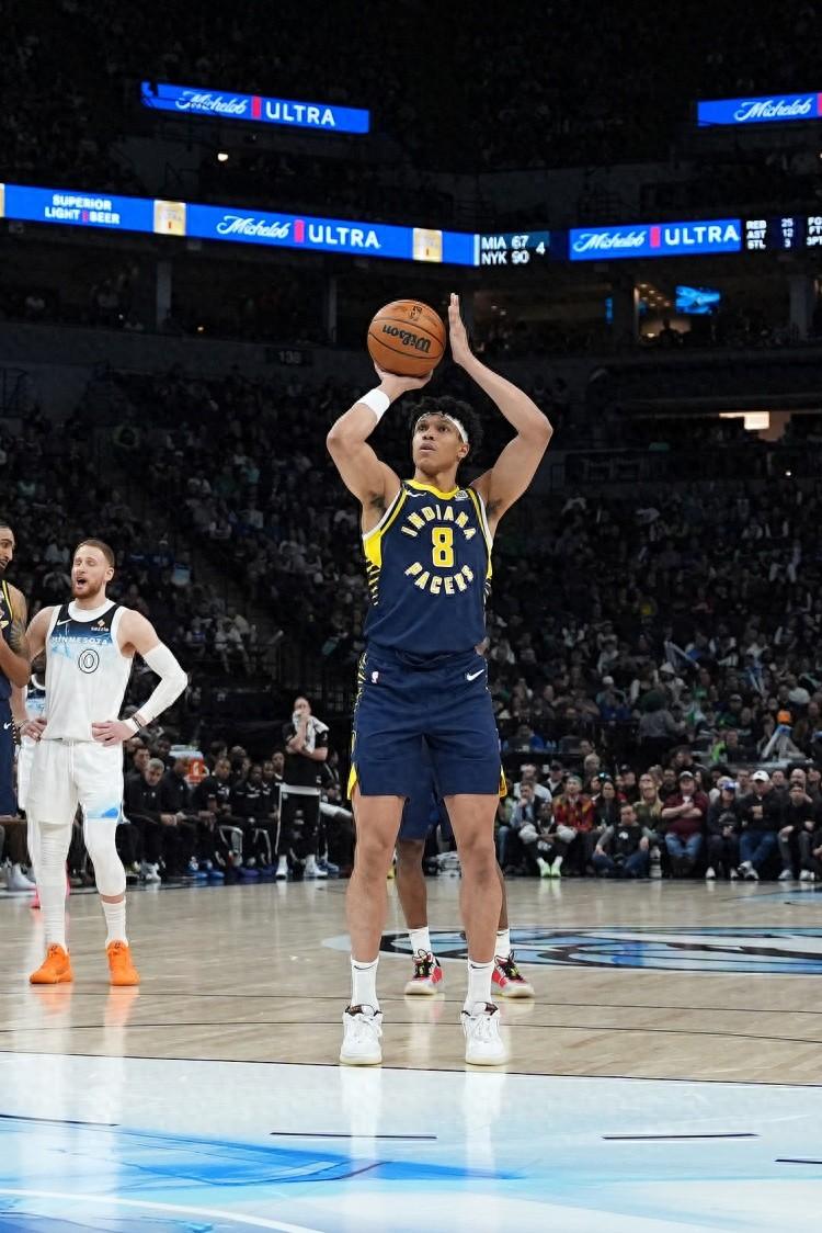 步行者险胜国王，戈贝尔关键制胜