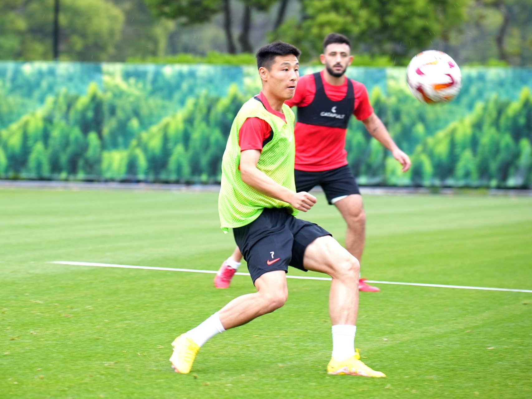 技战术充分磨合,球队备战苦战打出精彩比赛! 技战术充分磨合,球队备战苦战打出精彩比赛!